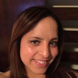 Meet your Posher, Noelia